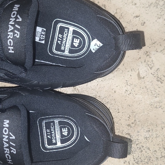 Nike Air Monarck Tenis Shoe's Size 12.5 Extra Wide Men's - Picture 6 of 8